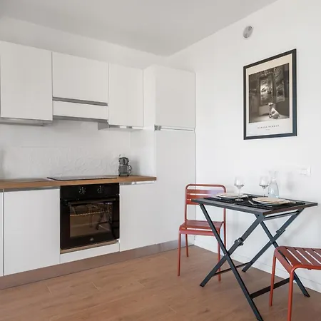 Les Orangers, Avec Coin Nuit, Incroyable Vue Sur La Et La Mer, Parking