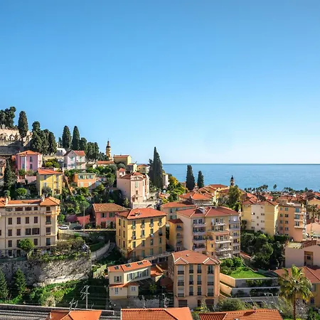 Les Orangers, Avec Coin Nuit, Incroyable Vue Sur La Et La Mer, Parking * Μεντόν