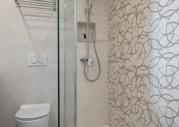 Les Orangers, Avec Coin Nuit, Incroyable Vue Sur La Et La Mer, Parking * Μεντόν