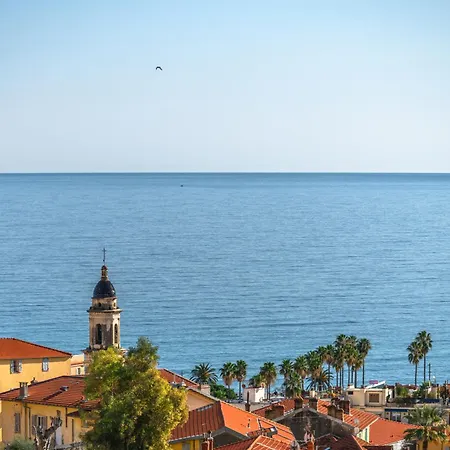 Apartment Les Orangers, Avec Coin Nuit, Incroyable Vue Sur La Et La Mer, Parking Menton