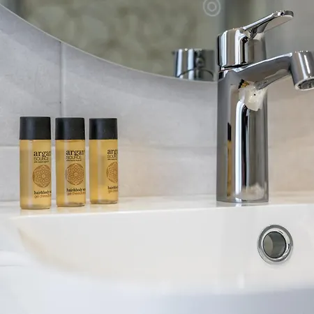 Apartment Les Orangers, Avec Coin Nuit, Incroyable Vue Sur La Et La Mer, Parking *