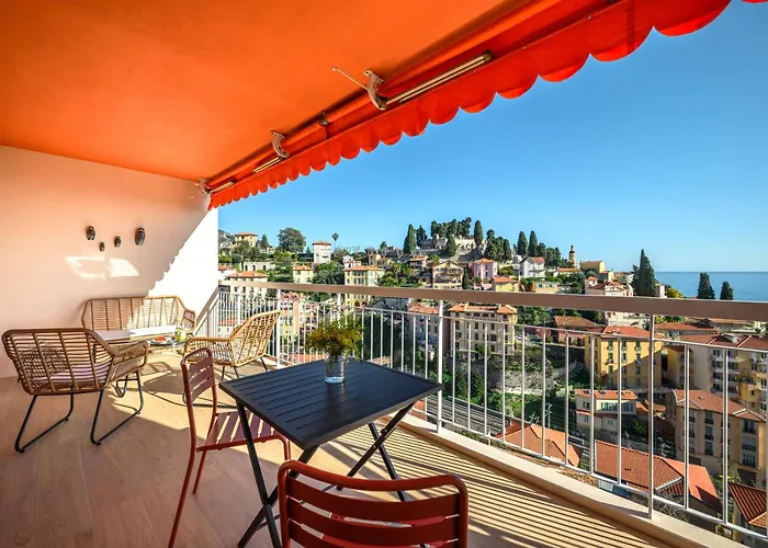 Les Orangers, Avec Coin Nuit, Incroyable Vue Sur La Et La Mer, Parking Apartment